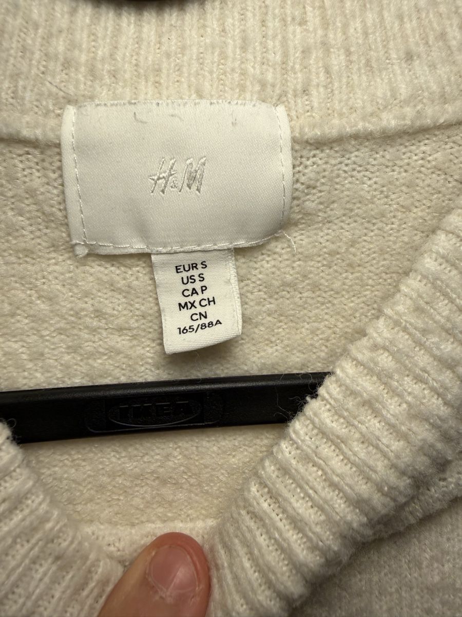 H&M Pullover & Sweatshirts: Pullover – Gebraucht aus Zürich von joe_9lm9 1