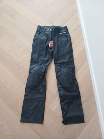 M RACING DAMEN MOTORRAD LEDERHOSEN GRÖSSE 38 MIT PROTEKTOREN