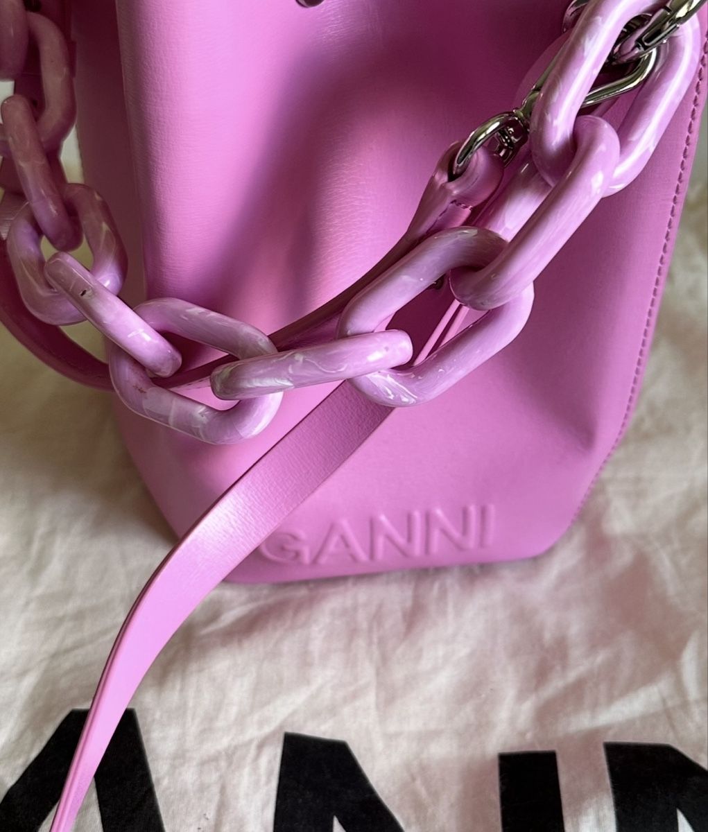 Ganni Sacs femmes: Ganni Bucket Bag Pink Leather  – D'occasion à Orvin par mboder 3