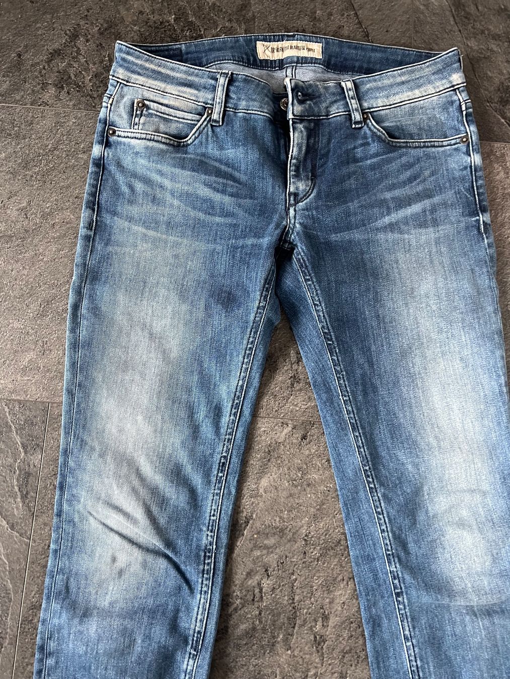 Drykorn Jeans: Drykorn Jeans, Gr. 28/32 – Nuovo e nell'imballaggio originale da Walzenhausen venduto da Cerna007 1