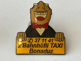 1 Pin Z'Bahnhöfli Taxi Bonaduz