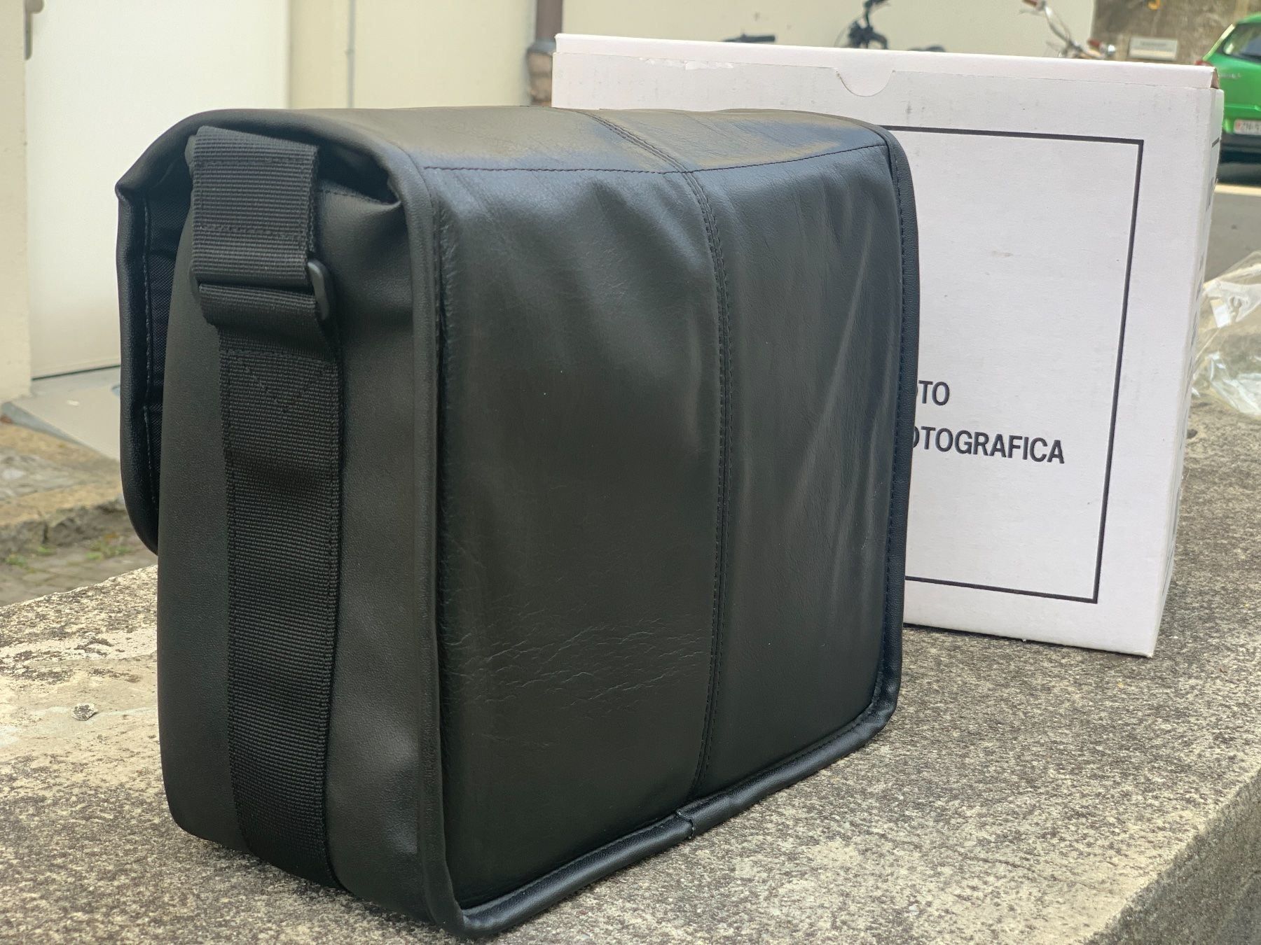 Minolta Taschen: Minolta Camera Bag LB-101, echtes Leder – Gebraucht aus Zürich von Gianni 1