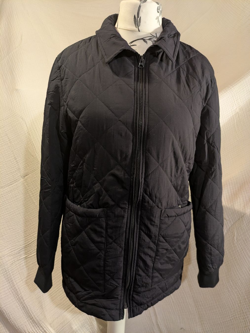Jacken: Steppjacke mit Reissverschluss Grösse S – Neu (gemäss Beschreibung) aus Schwyz von Magdalena86
