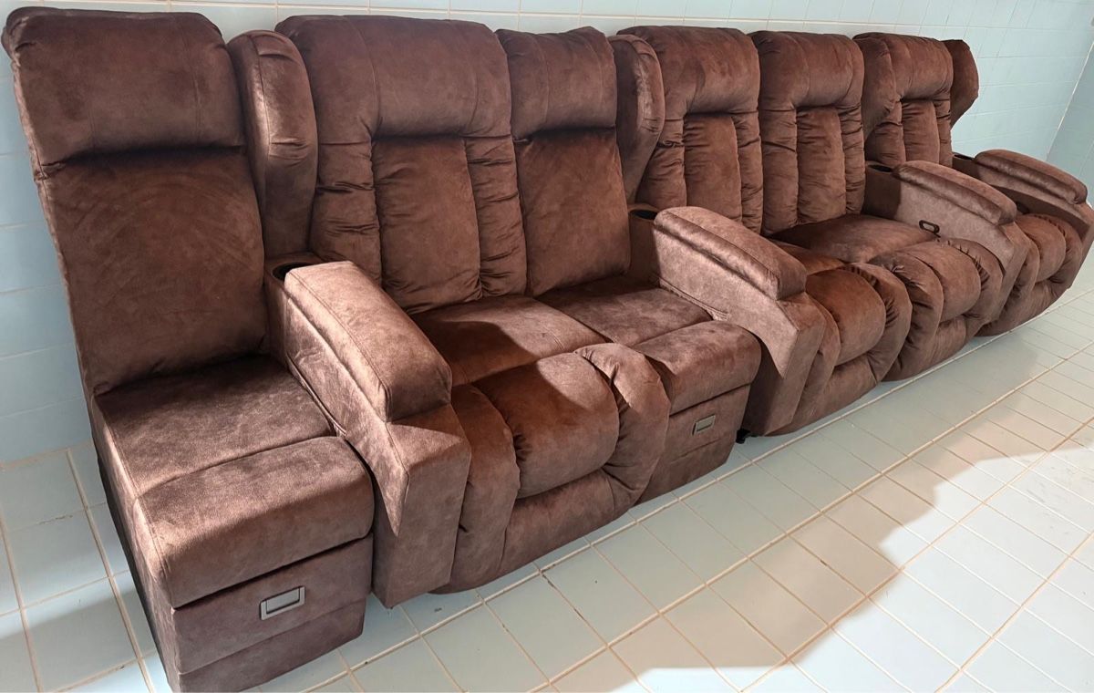 Fauteuils: Relaxsessel mit Liegefunktion, Heimkino – Neuf (Voir description) à Sommeri par Missys 2