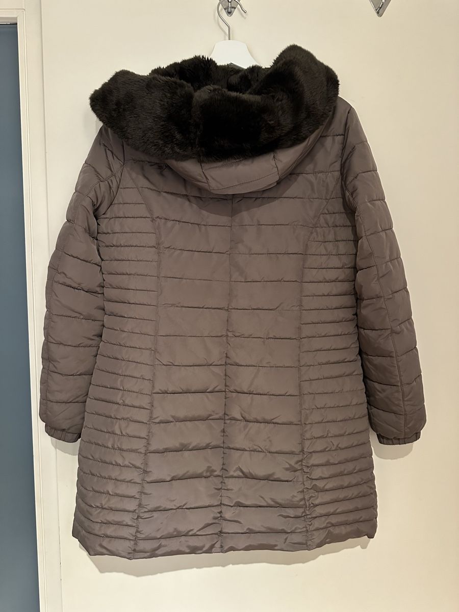 Esprit Cappotti: Esprit Wintermantel – Usato da Baden venduto da Josefine7 1