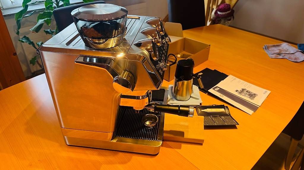De'Longhi Kaffeemaschinen & Espressomaschinen: La Specialista EC9865 – Gebraucht aus Reinach von Efina 1