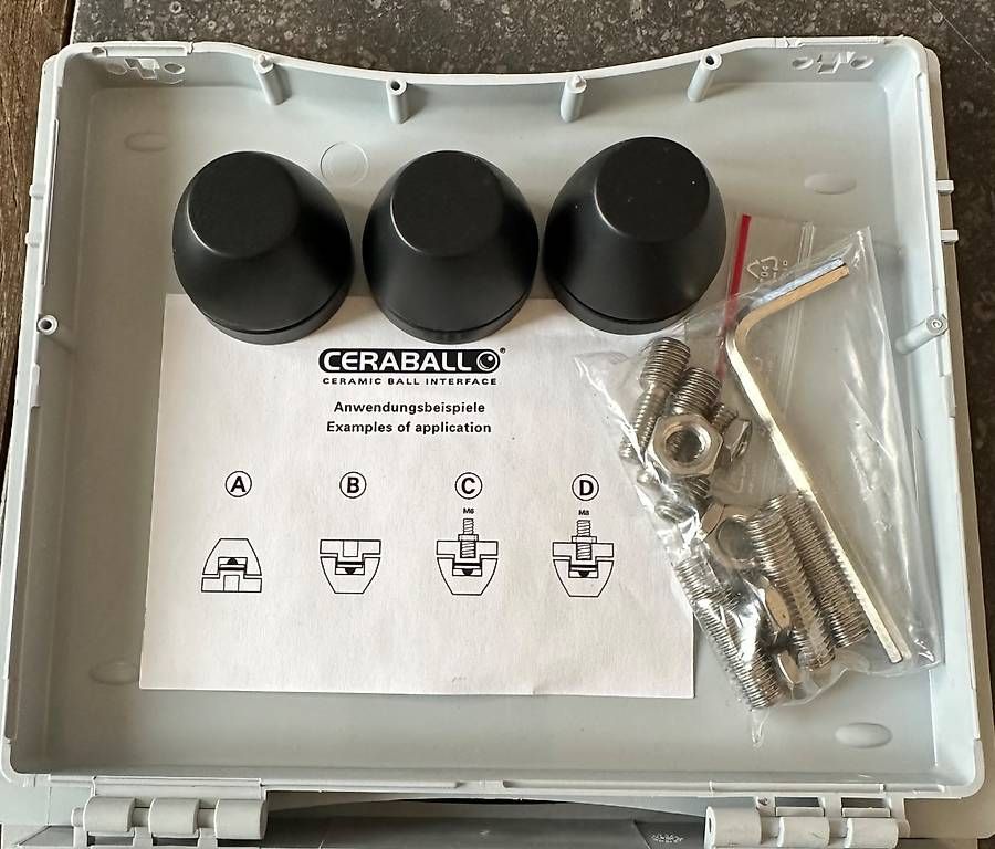 Alle Werkzeuge: Set de 3 pieds Ceraballs noires, affaire – Gebraucht aus nyon von Aperso 1