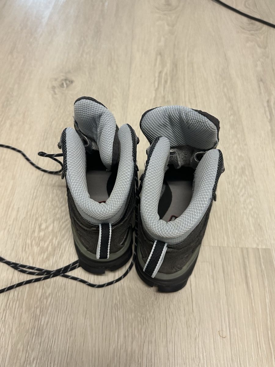 Salomon Scarpe da uomo: Wanderschuhe Salomon Grösse 36.5 gut erhalten – Usato da Liestal venduto da Busra99 1