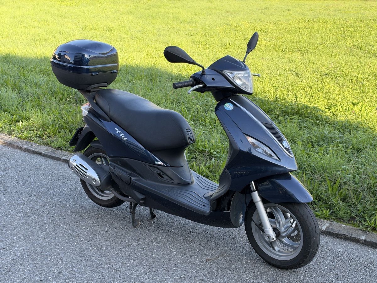 Piaggio Scooters: Piaggio Fly 125 – Gebraucht aus Meggen von leupimoto 5