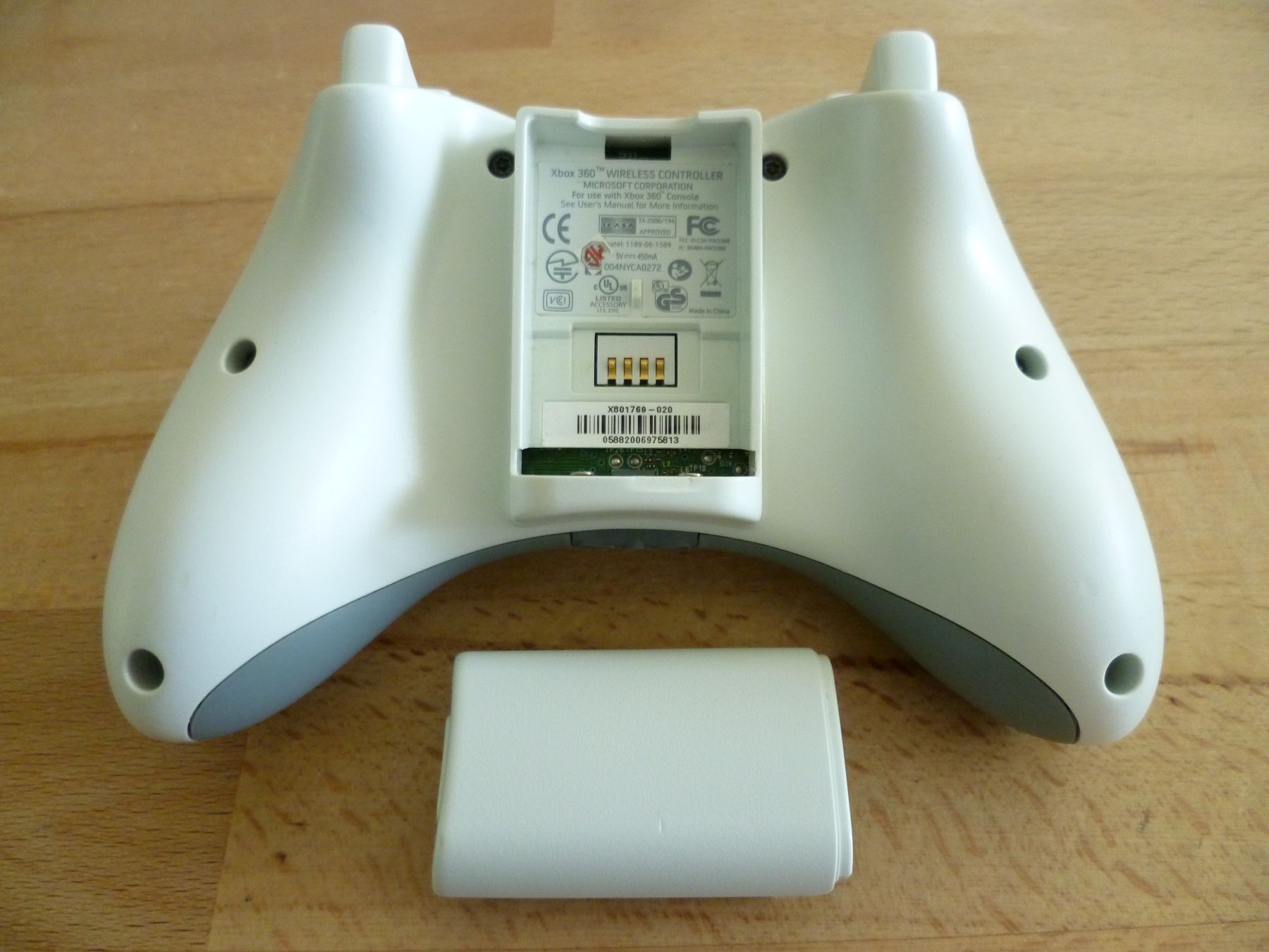Microsoft Controller: Originaler Xbox 360 Controller "FIFA 16" Version – Usato da Thalwil venduto da ranx 2