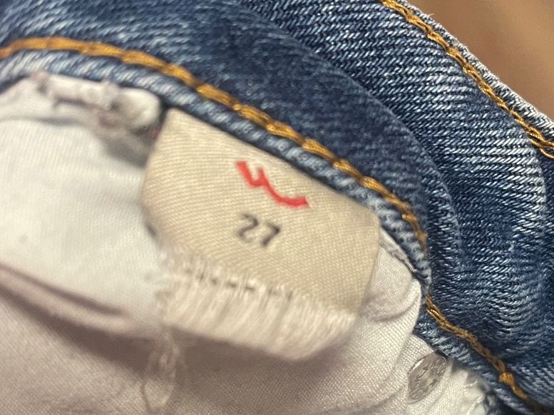 Jeans: Jeans Damen aus Italien – Usato da Winterthur venduto da Milan340 2