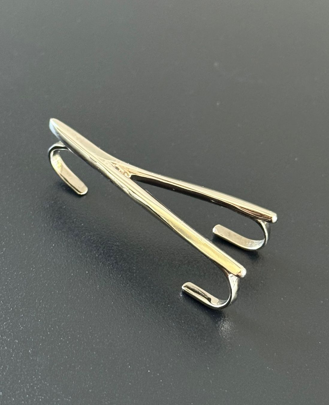 Boucles d'oreille: Alexander McQueen Ear Cuff – Neuf avec emballage d'origine à Kilchberg ZH par LuxuryVault 2