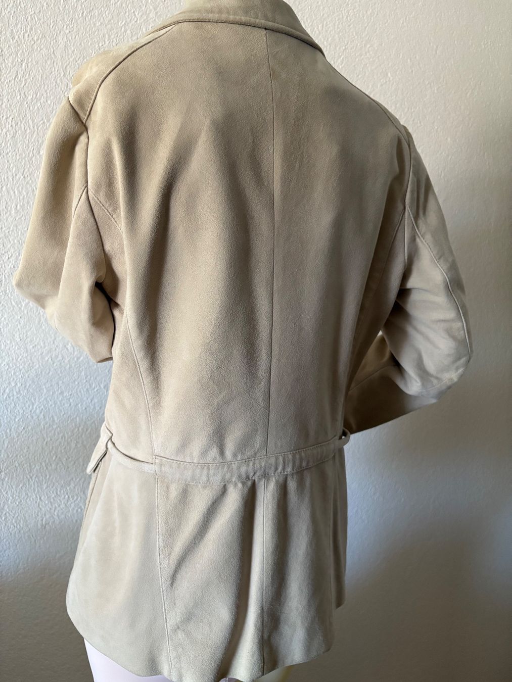 Mango Giacche: MNG VELOURLEDER BLAZER gr40(38) – Usato da Niederbipp venduto da blu_jw7r 4