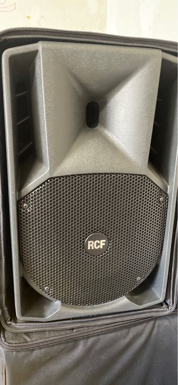 2x RCF 710a aktiv Lautsprecher inkl. Cover Kaufen auf Ricardo