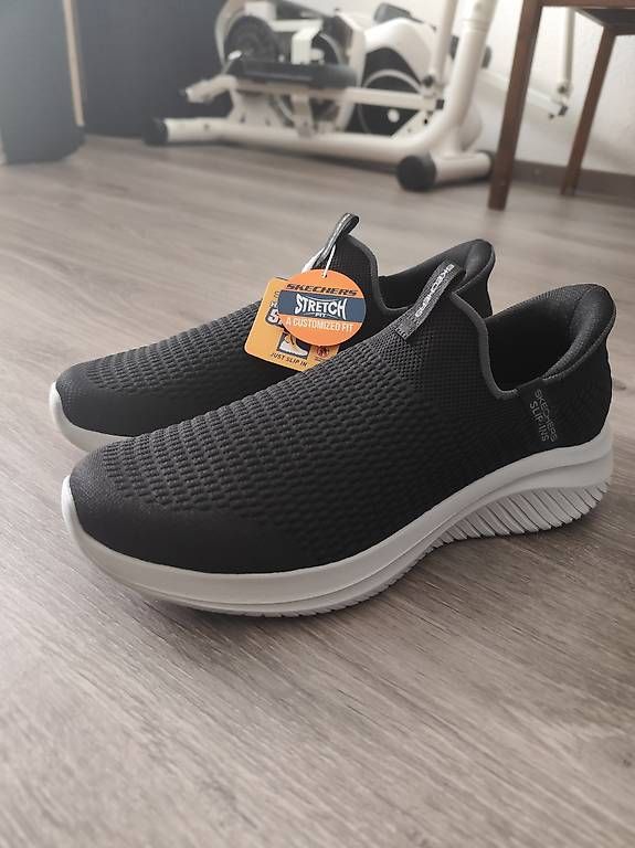 Scarpe da uomo: Neue Sketchers Grösse 42 – Usato da Triengen venduto da sarahzq