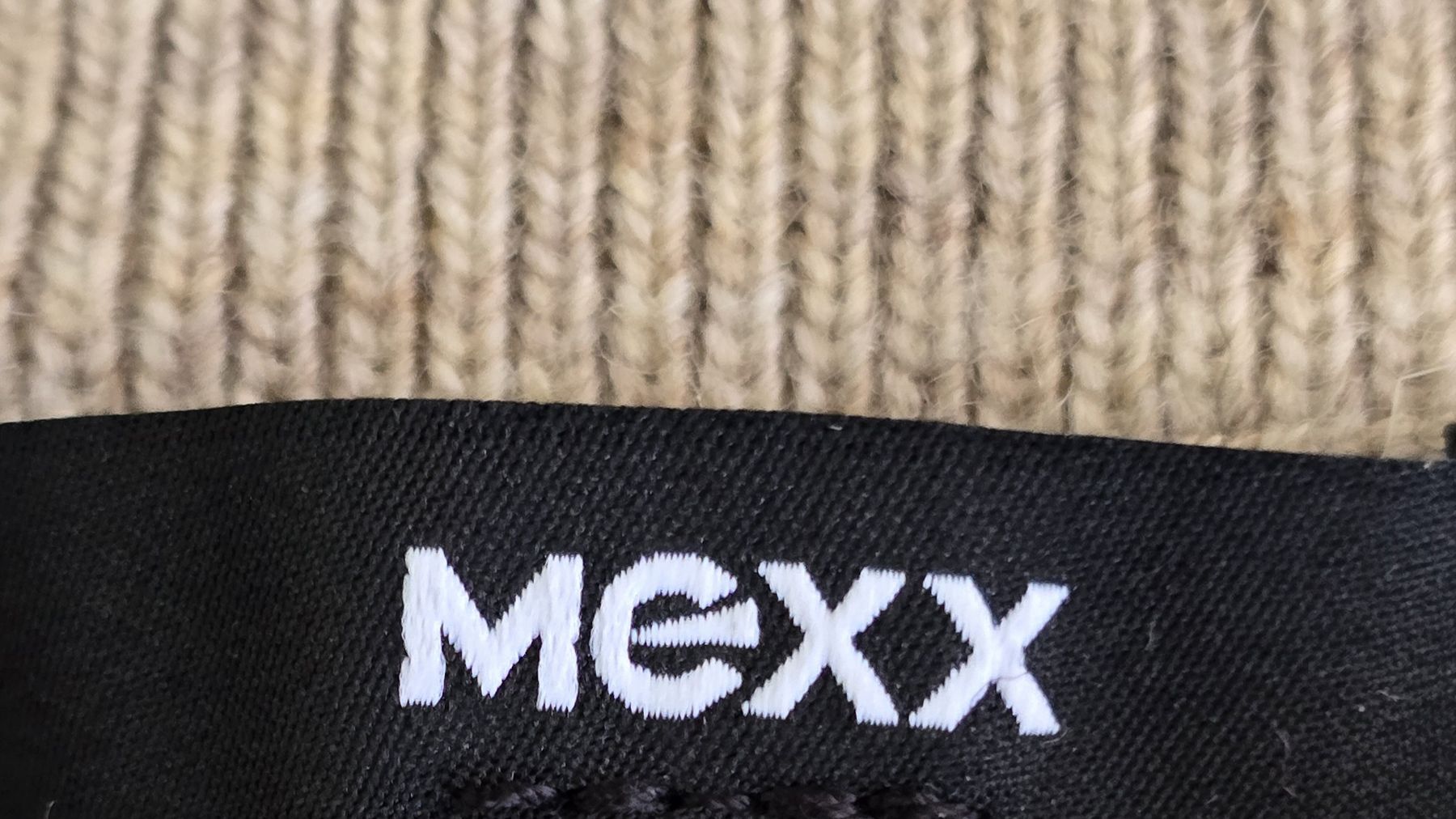 Mexx Pullover & Sweatshirts: NEU: Drei Mexx Damen-Kurzarmpullover, Grösse S – Neu (gemäss Beschreibung) aus St. Gallen von charly92 1