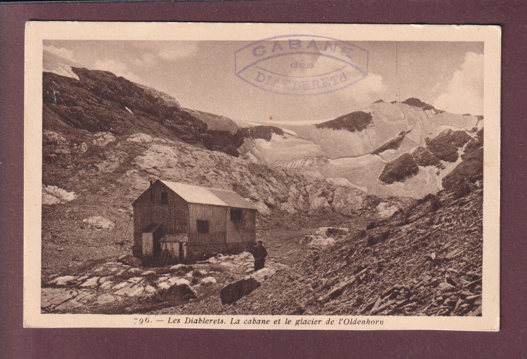 Cartoline postali: LES DIABLERETS - Cabane et Glacier Oldenhorn – Usato da Pully venduto da nicecards