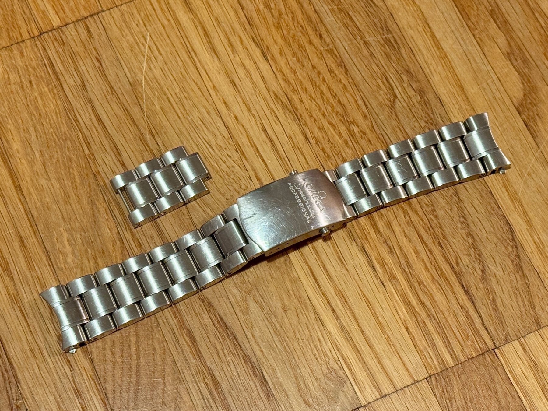 Bracciali & Braccialetti: Omega Speedmaster Stahlband / 20mm – Usato da Zürich venduto da Revilo15