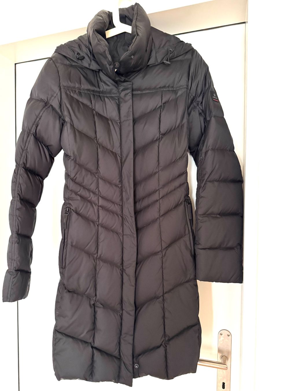 Bogner Manteaux: Bogner Mantel Daune Rot oder Schwarz oder Blau – Neuf (Voir description) à Adliswil par atram57 4