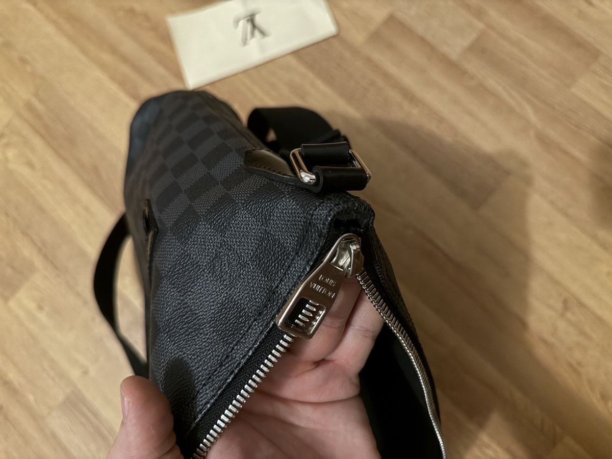 Louis Vuitton Taschen: Louis Vuitton tasche MICK MM DAMIER GRAPHITE – Gebraucht aus Spreitenbach von Erjon_bu 6