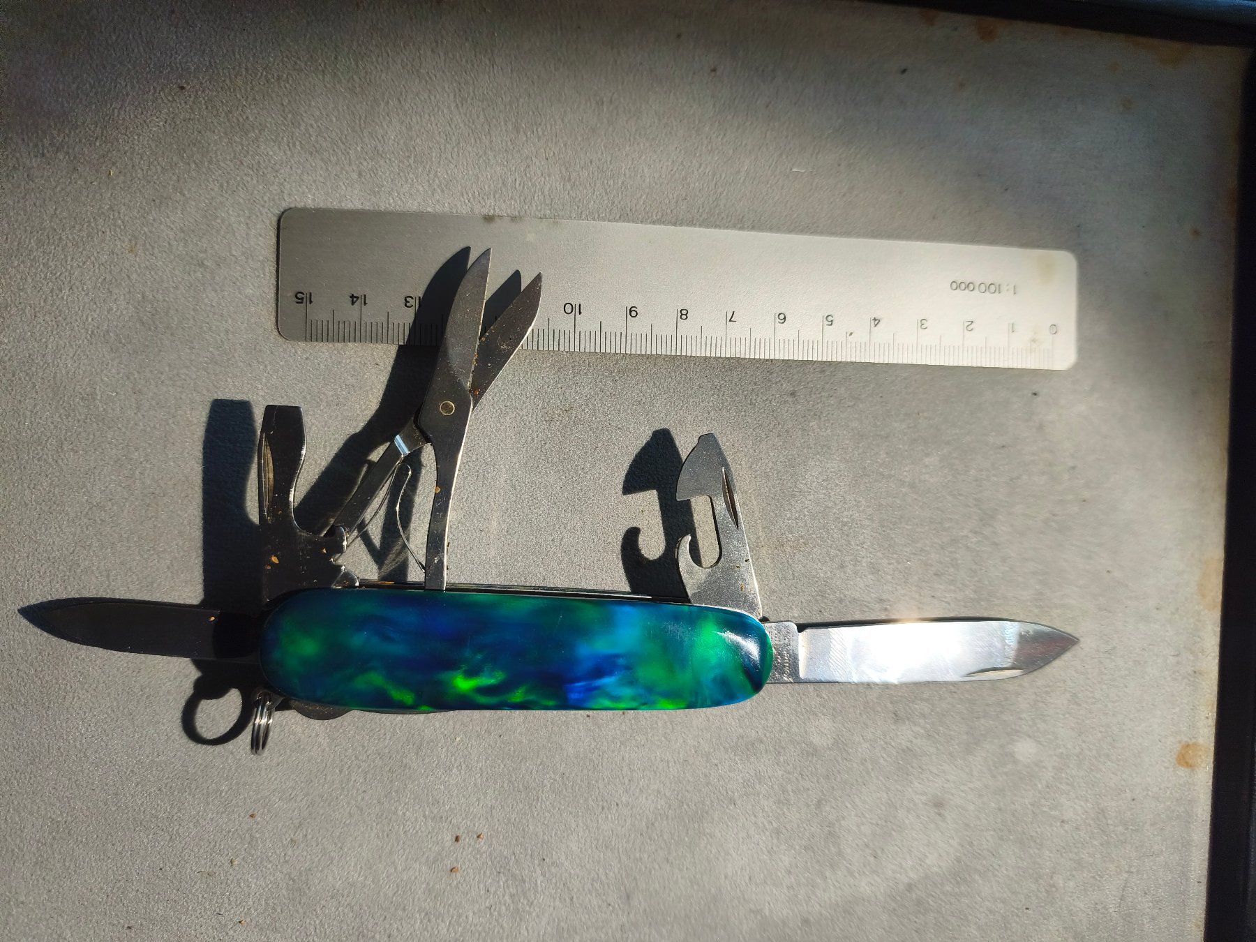 Couteaux de poche: Victorinox, Opal Imitat Griff – Neuf (Voir description) à Dieterswil par Opal66 1