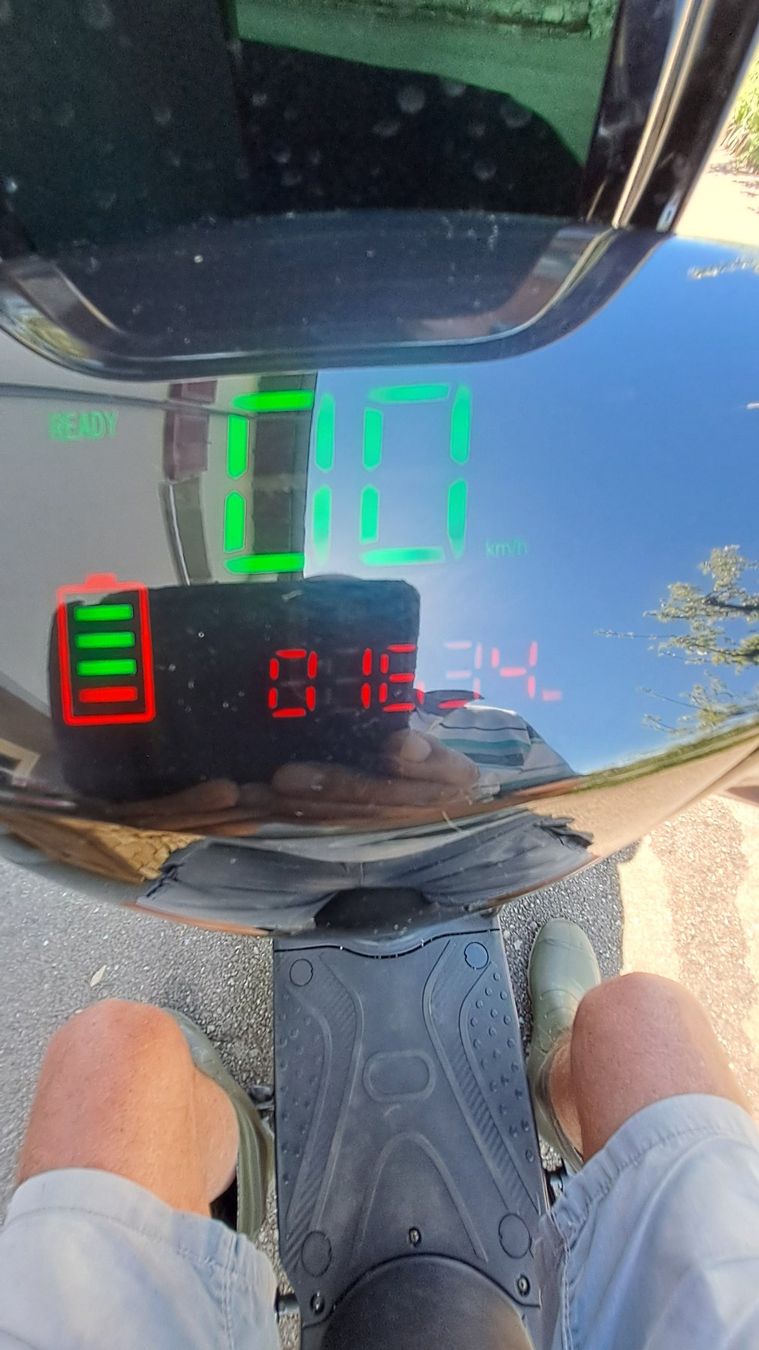 Scooter: E-Scooter x1 bis 25km/Std. – Usato da Stüsslingen venduto da Asta99 2