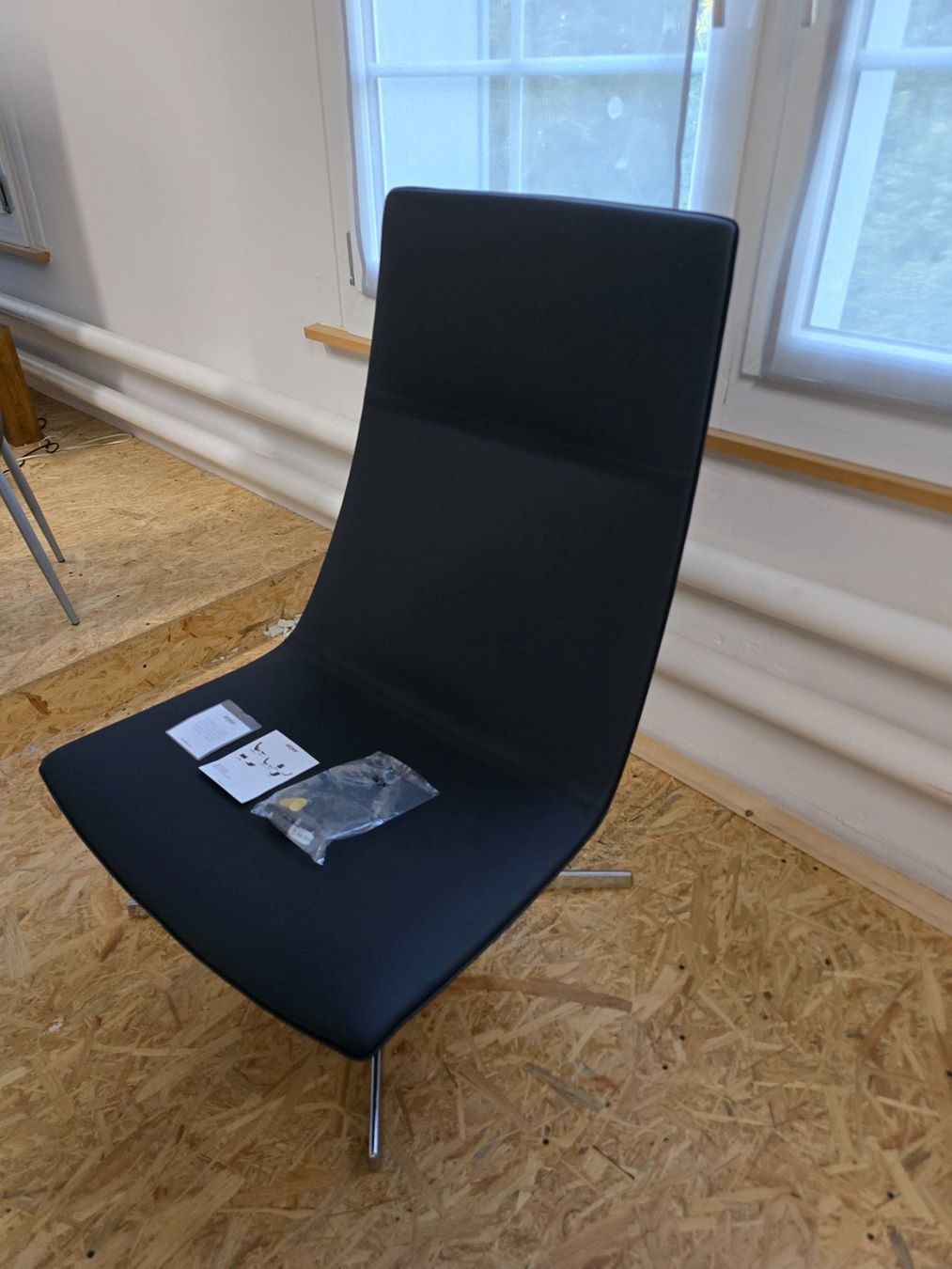 Arper Sessel: neuer Designer Arper Catifa 70 Sessel ab 1250.- – Neu (gemäss Beschreibung) aus KRINAU von Mio_Liqstyle