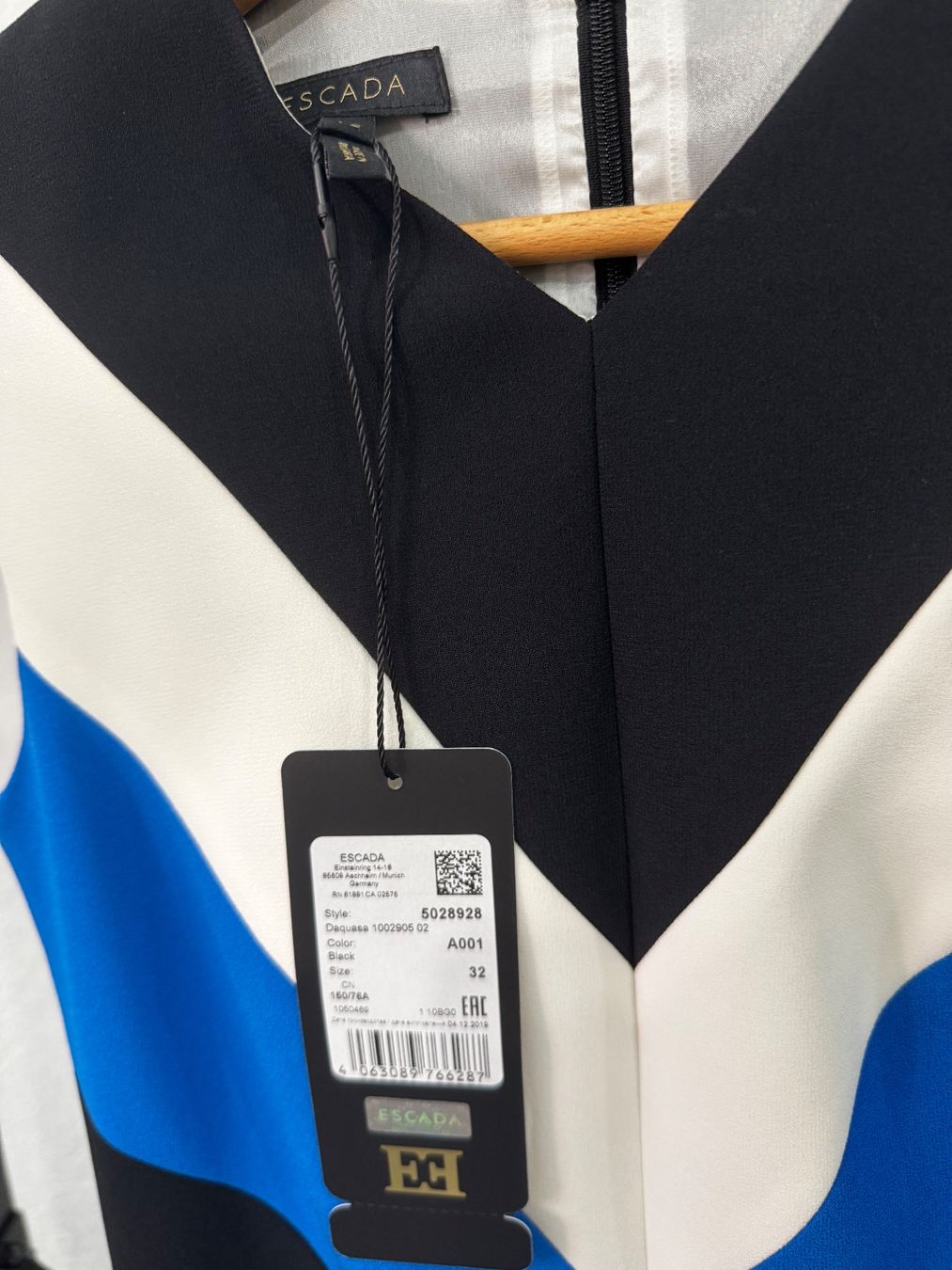 Escada Vestiti: Robe ESCADA – Nuovo e nell'imballaggio originale da Echichens venduto da unideks 3