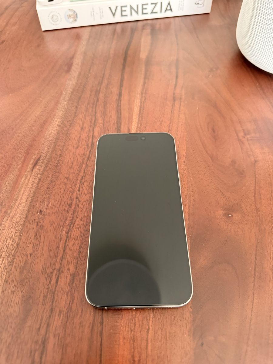 Apple Telefoni cellulari / Smartphones: Apple IPhone 15 Pro Max – Usato da Zürich venduto da elvirarr 2