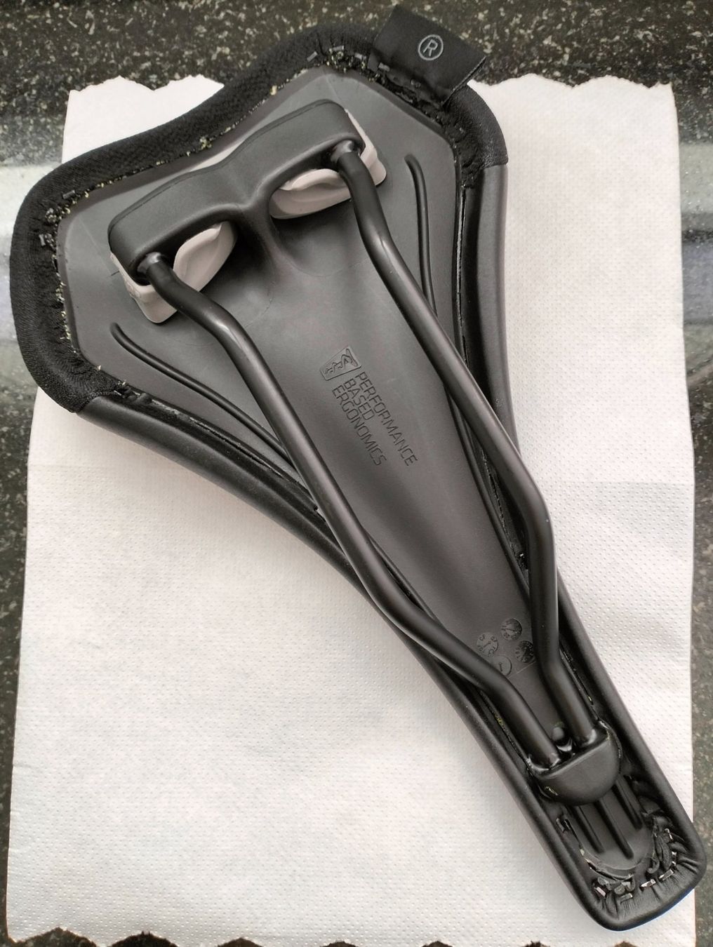 Pièces détachées: SQlab 614 Ergowave Active 2.1 Sattel (NEU) – Neuf (Voir description) à Uster par KarlZH 1