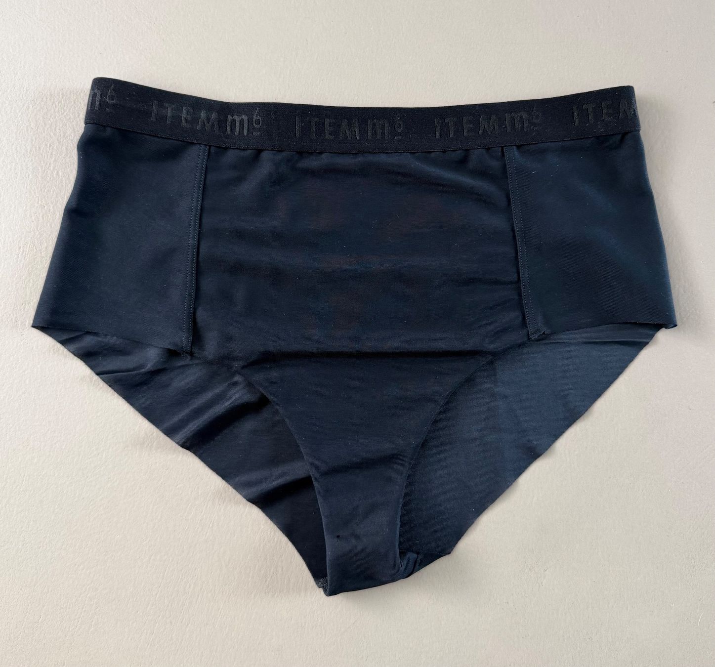 Altra biancheria intima: ITEM M6 Shape Slip 🖤 – Nuovo (secondo la descrizione) da zürich venduto da vintage12