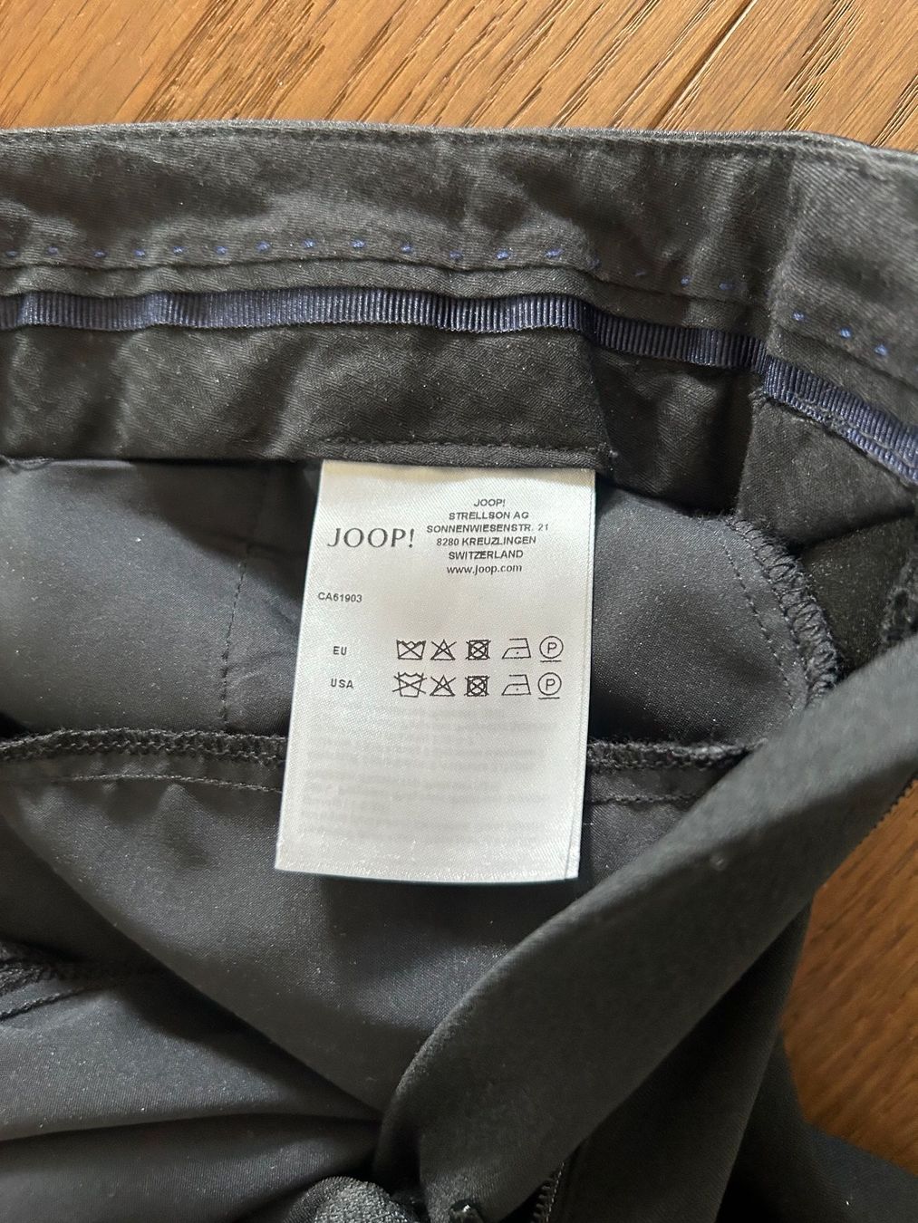 Joop Pantaloni: Hose schwarz Joop – Usato da Schwyz venduto da lookatit 2