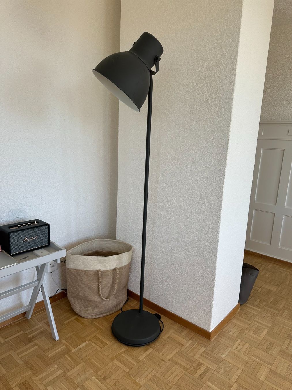 Lampade: Stehlampe - anthrazit/schwarz – Usato da St. Gallen venduto da antonia_k