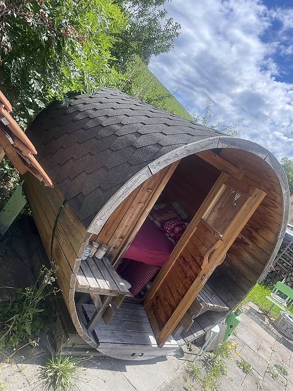 Sauna & Accessori: Schlaffass / Saunafass mit Harvia-Heizung – Usato da Berg SG venduto da phi_fzq9 1