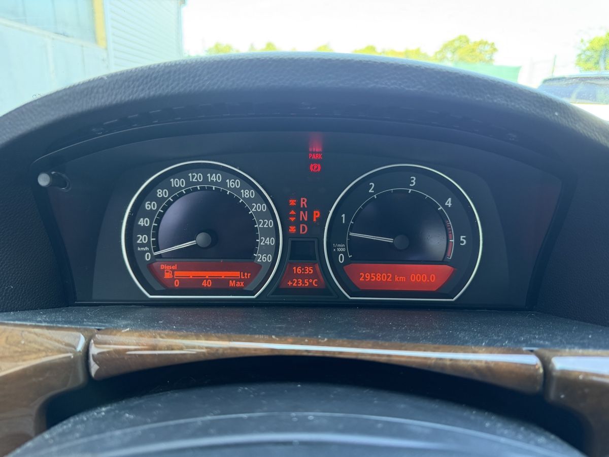 BMW Autos: BMW 7er 730d Limousine graumetallic – D'occasion à Winkel par ike_x6gw 5
