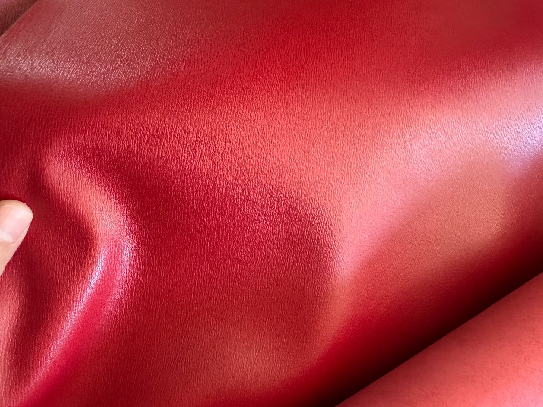 Tessuti: Rote Lederhäute, Ziegenhaut 1,0 mm – Nuovo e nell'imballaggio originale da Veyras venduto da ValClasse 6
