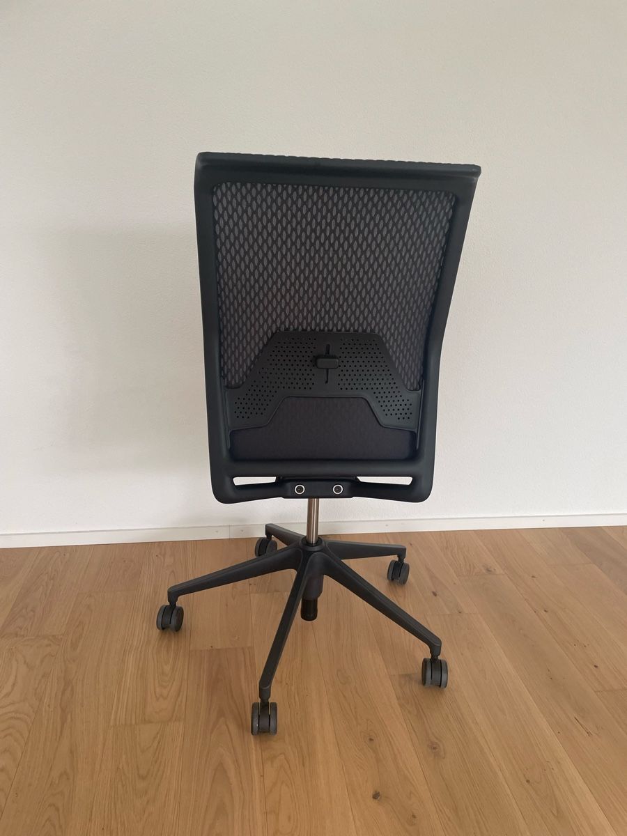 Vitra Sedie: Bürostuhl Vitra ID Mesh – Nuovo (secondo la descrizione) da Buchrain venduto da cel_c7zg 2