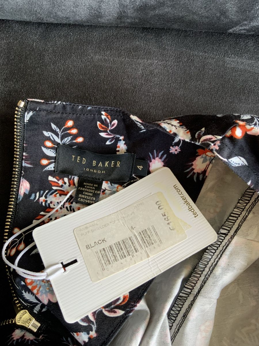 Ted Baker Blusen: Ted Baker blouse, Size 4, (EU 40).Floral design. – Neu (gemäss Beschreibung) aus Dübendorf von S1973E 6