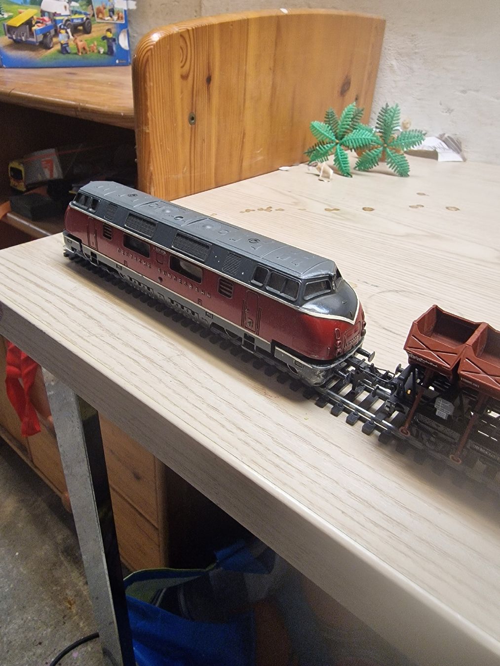 Trix Modellini di ferrovie: trix express HO mit trix Waggons  – Usato da Herzogenbuchsee venduto da ioa_zcm6 8
