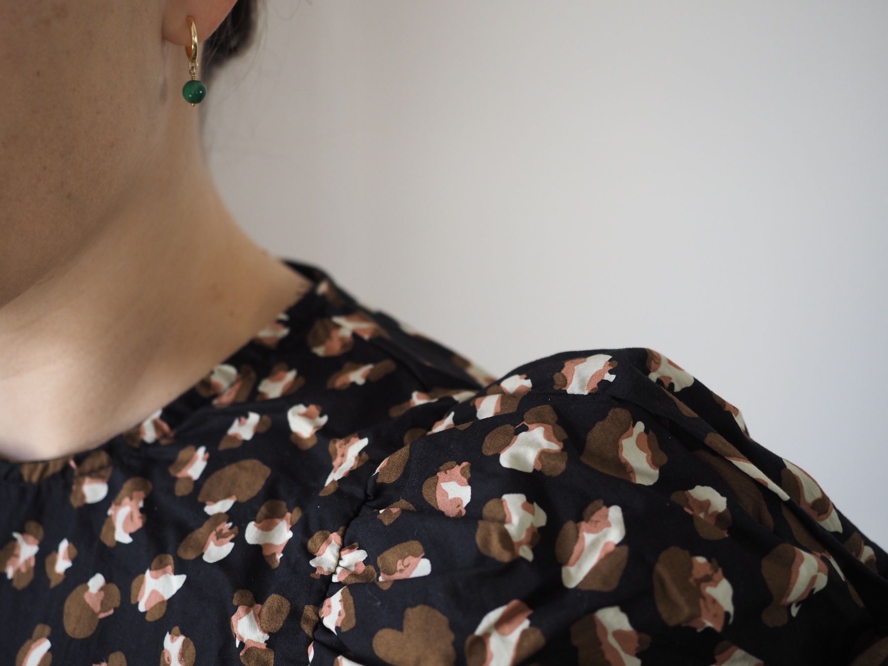 Camicette: Bluse mit Puffärmeln – Nuovo (secondo la descrizione) da Oberwil BL venduto da Fialova 5