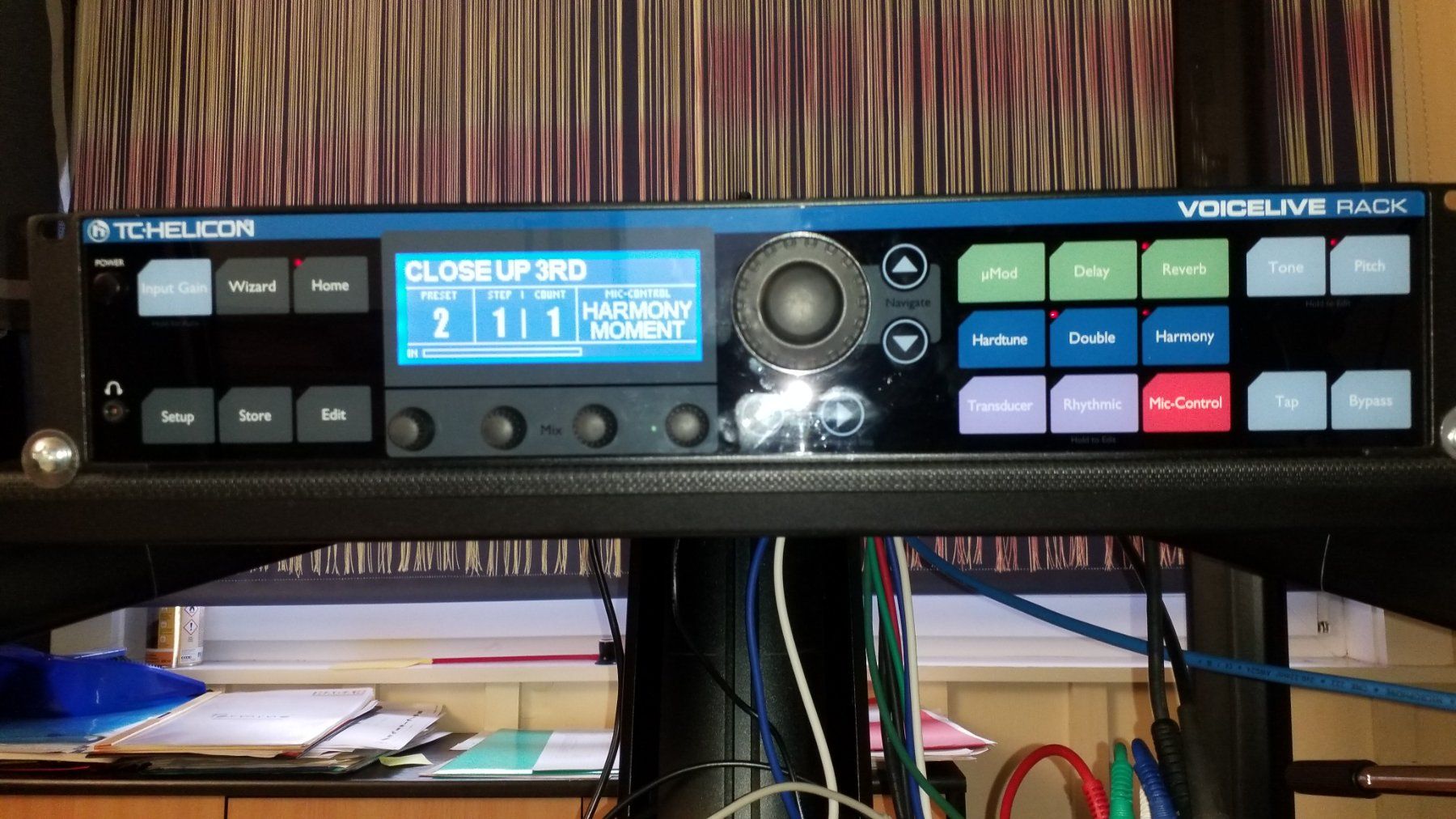 Musikinstrumente: TC-Helicon VoiceLive Rack – Gebraucht aus Magnedens von alfahr