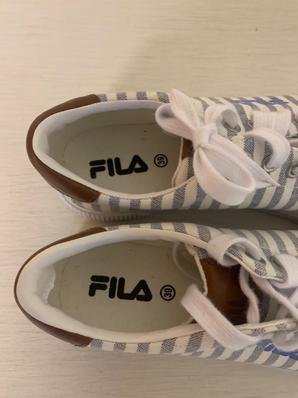 Scarpe da donna: FILA Dameschuhe grösse 39 – Usato da Thun venduto da jeff070 2