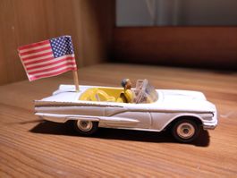 Modellauto Corgi Ford Tunderbird