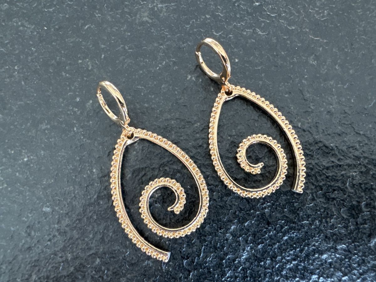 Orecchini pendenti & Orecchini a lobo: Elegante Goldene Ohrringe im Spiraldesign – Nuovo (secondo la descrizione) da HORGEN venduto da vladibarca10