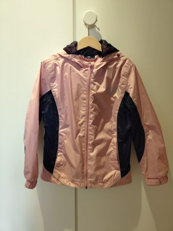 Leichte Regenjacke 122/128