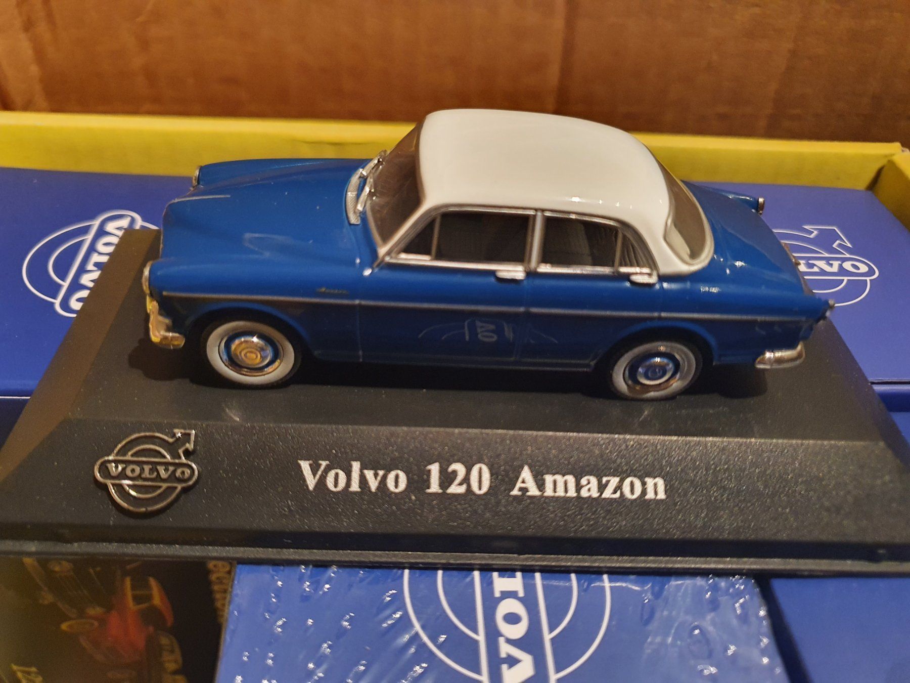 Volvo Modellini d'auto: VOLVO AMAZON 120 – Nuovo e nell'imballaggio originale da Safenwil venduto da saavo