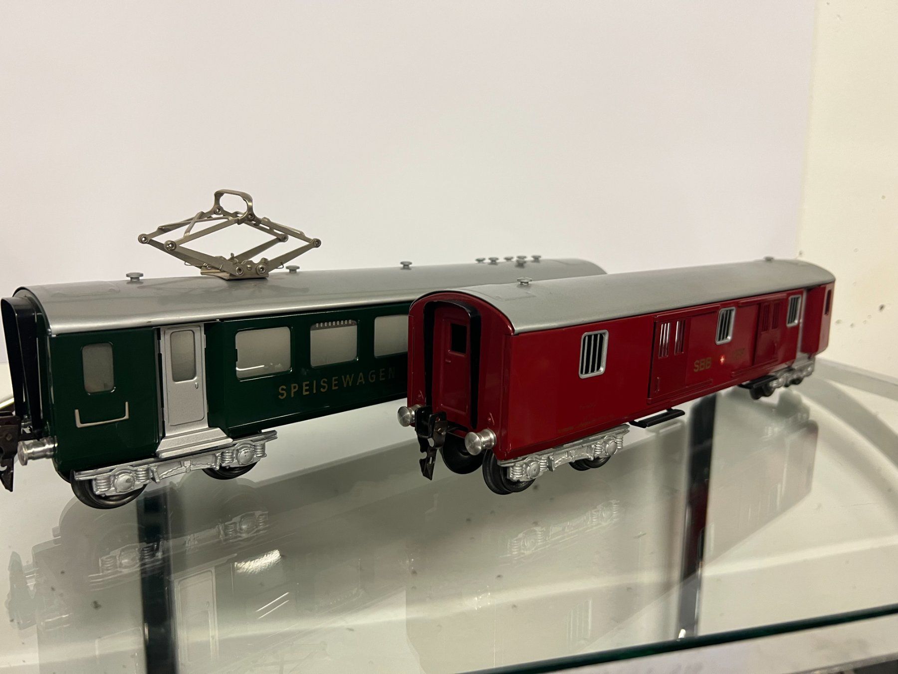 Hag Modellini di ferrovie: HAG  RE 4/4 Spur 0 / Typ 01 / 2-Motorige - Version – Usato da Hallwil venduto da Tintoyland 5