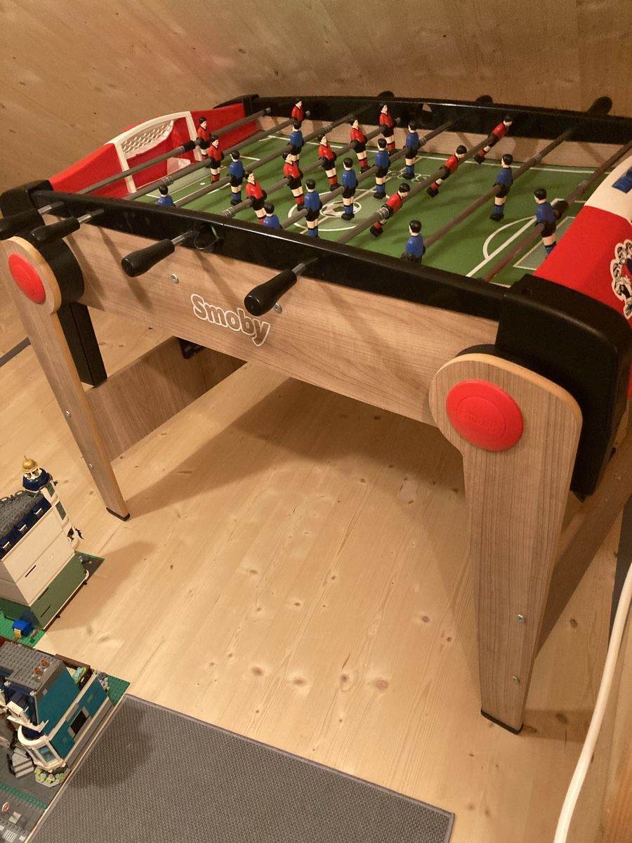 Smoby Spiele: Tischfussball Töggelikasten – Gebraucht aus Arboldswil von Schlou 2