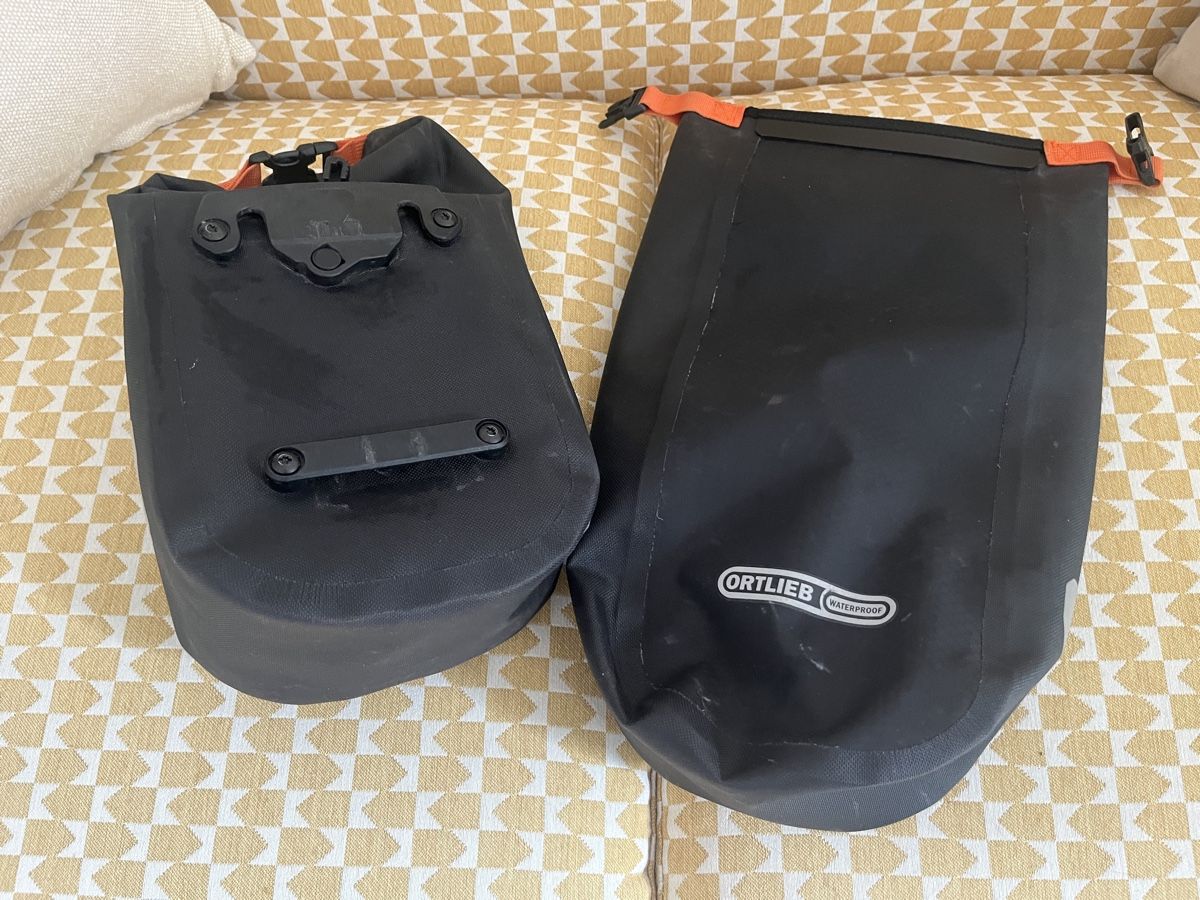 Ortlieb Borse: ORTLIEB Fork-Pack - Grösse 4.1L - Anzahl 2 – Usato da St. Gallen venduto da BikeladyShop 1