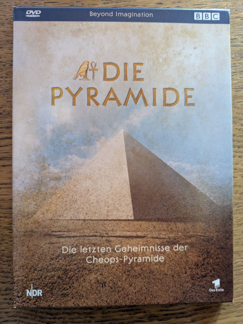 Tutti i DVDs: Die Pyramide: Die letzten Geheimnisse der Cheops-Pyramide – Usato da Männedorf venduto da Pacer19